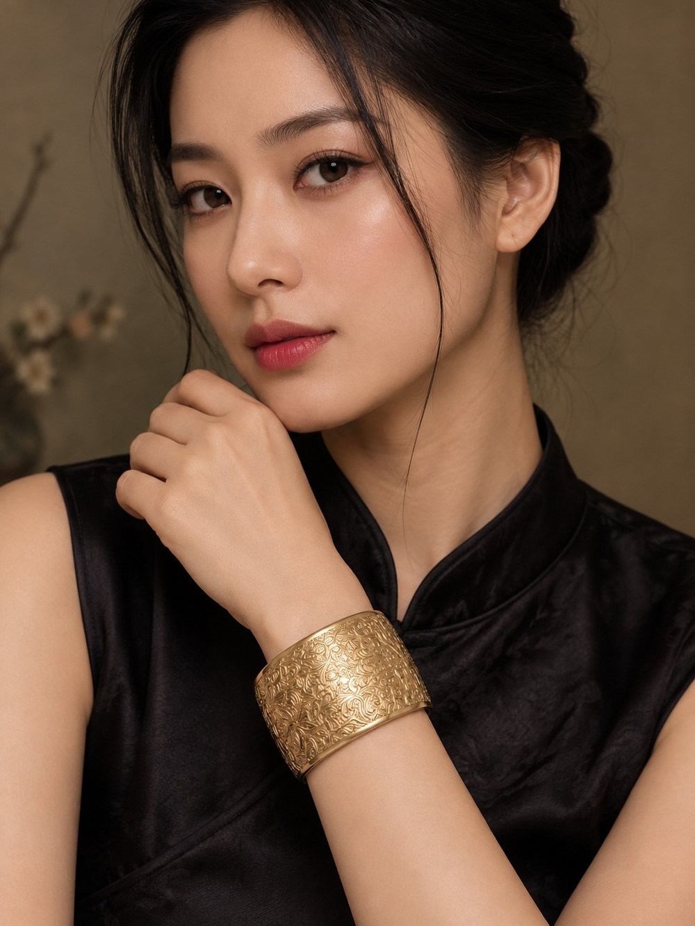 Elegant Gold Floral Engraved Cuff Bracelet - Women Jewelry
